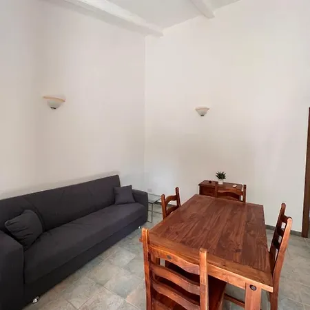 Pian Di Farinello 公寓式酒店